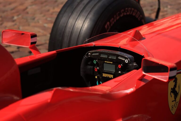 The Best F1 Sim Racing Seats And Cockpits (2026 Updated)
